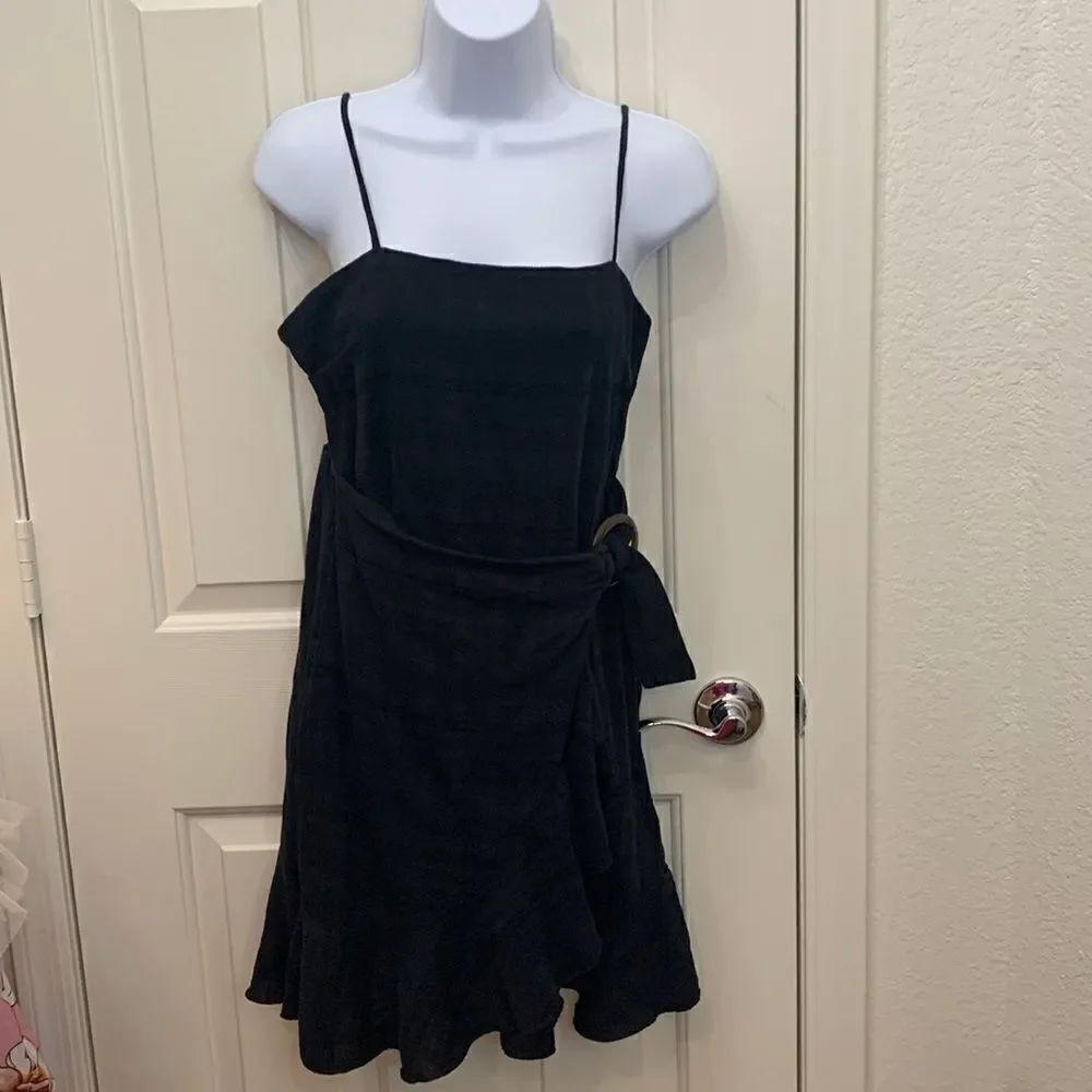 American Eagle Med Adjustable Spaghetti Strap Sleeveless Side Accent Ruffle Hem